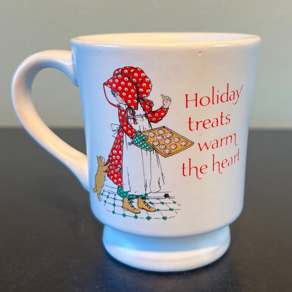 Vtg HOLLY HOBBIE A Christmas Keepsake ~ Designers Collection Stoneware Mug 1980 - Picture 6 of 12